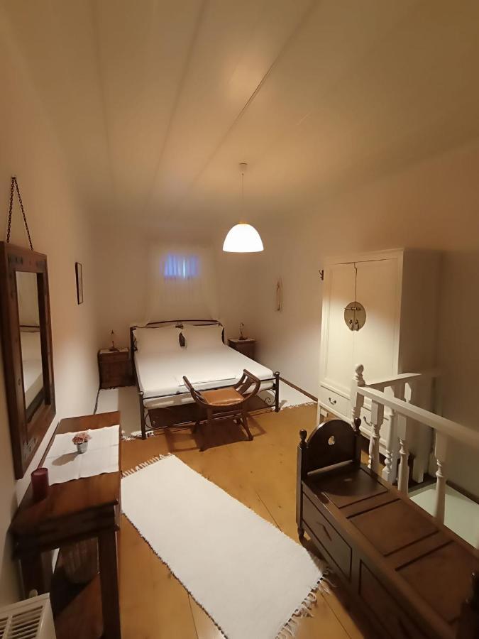 Lesvos Tower House Komninos Sigrion Luaran gambar