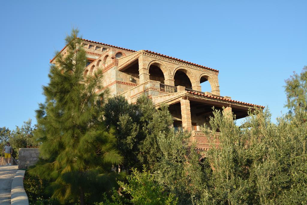 Lesvos Tower House Komninos Sigrion Luaran gambar