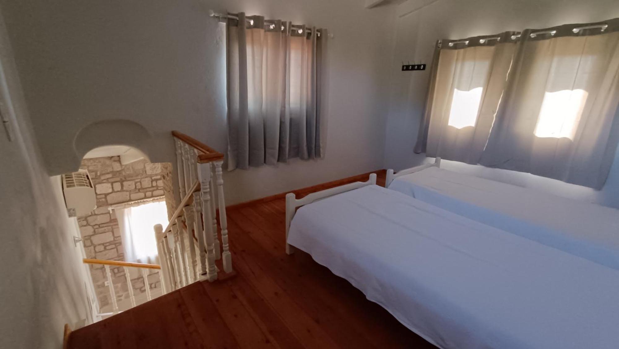 Lesvos Tower House Komninos Sigrion Luaran gambar