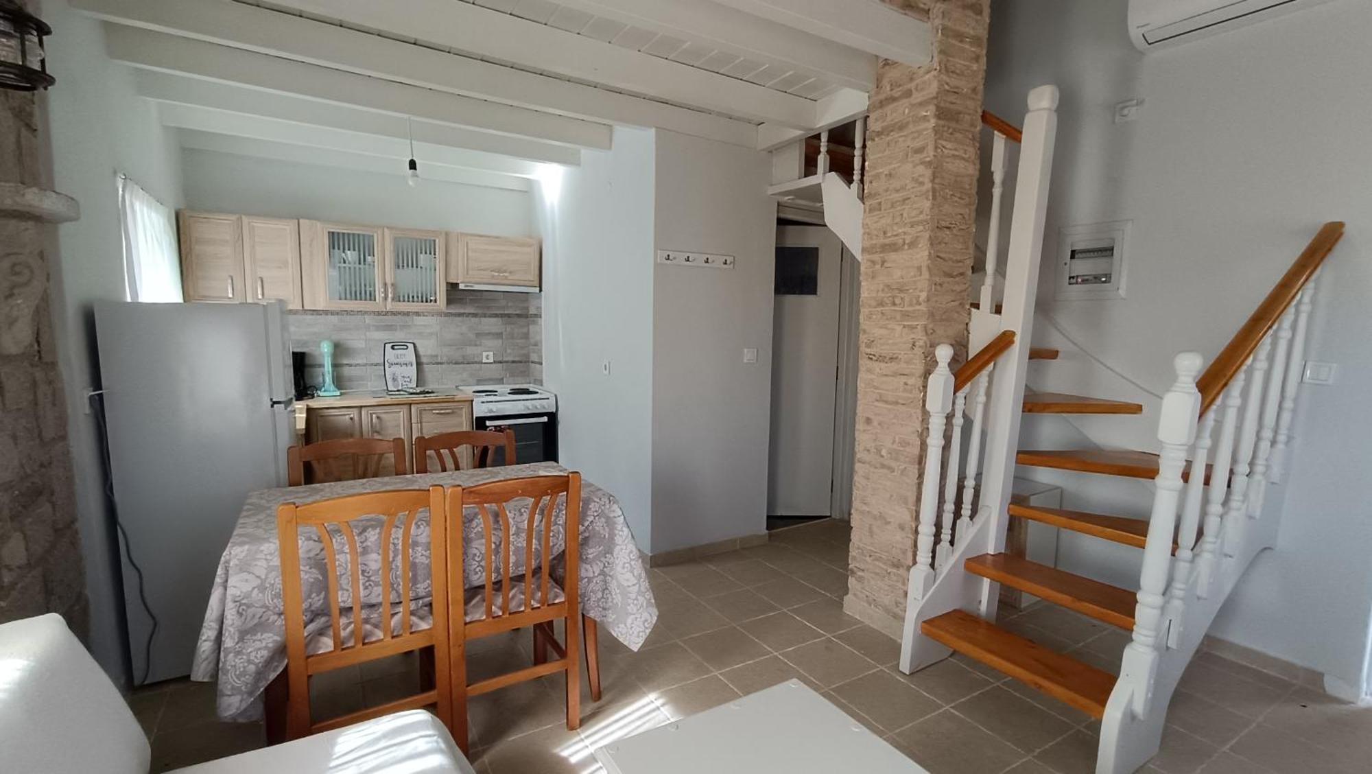 Lesvos Tower House Komninos Sigrion Luaran gambar