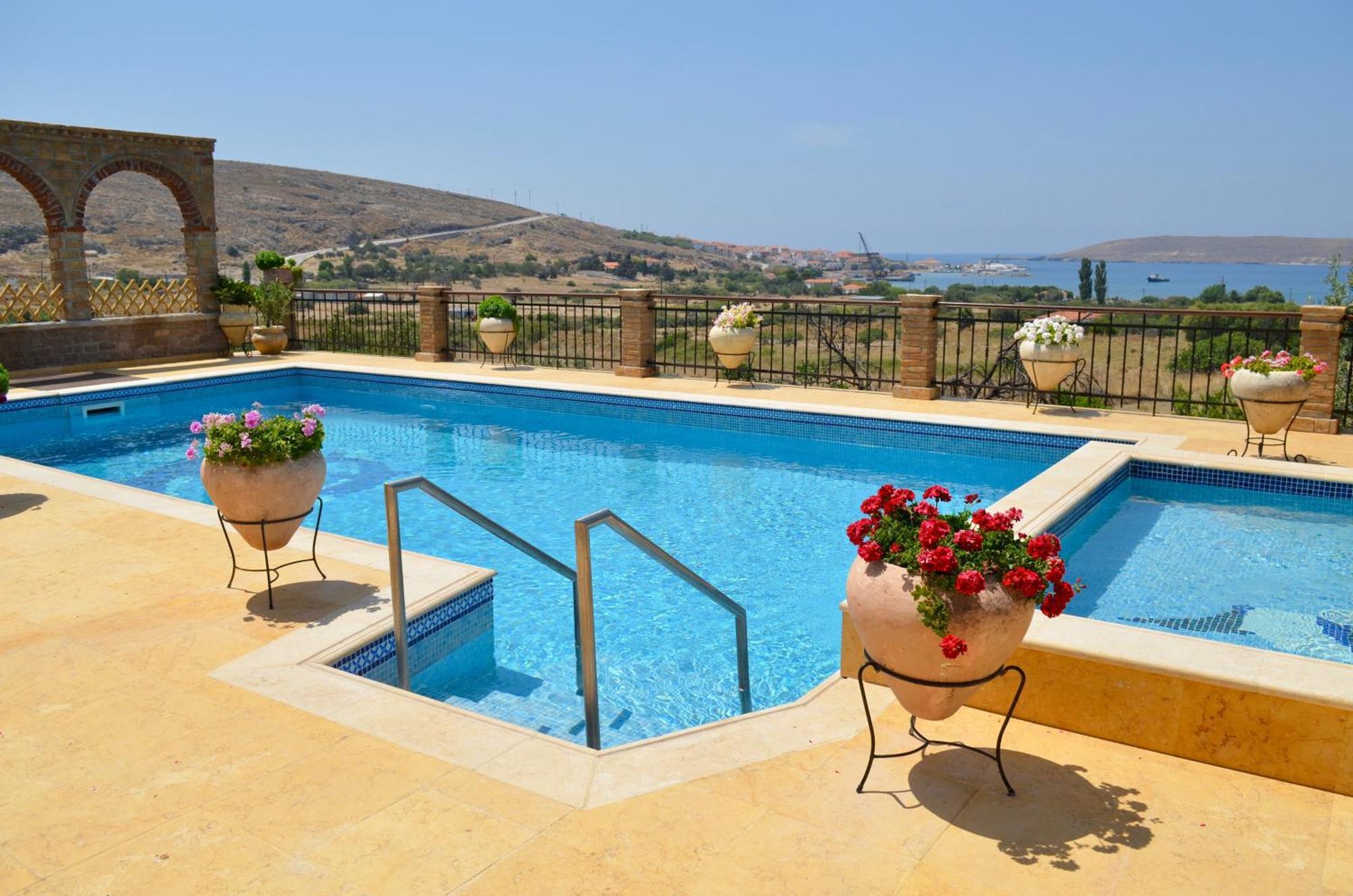 Lesvos Tower House Komninos Sigrion Luaran gambar