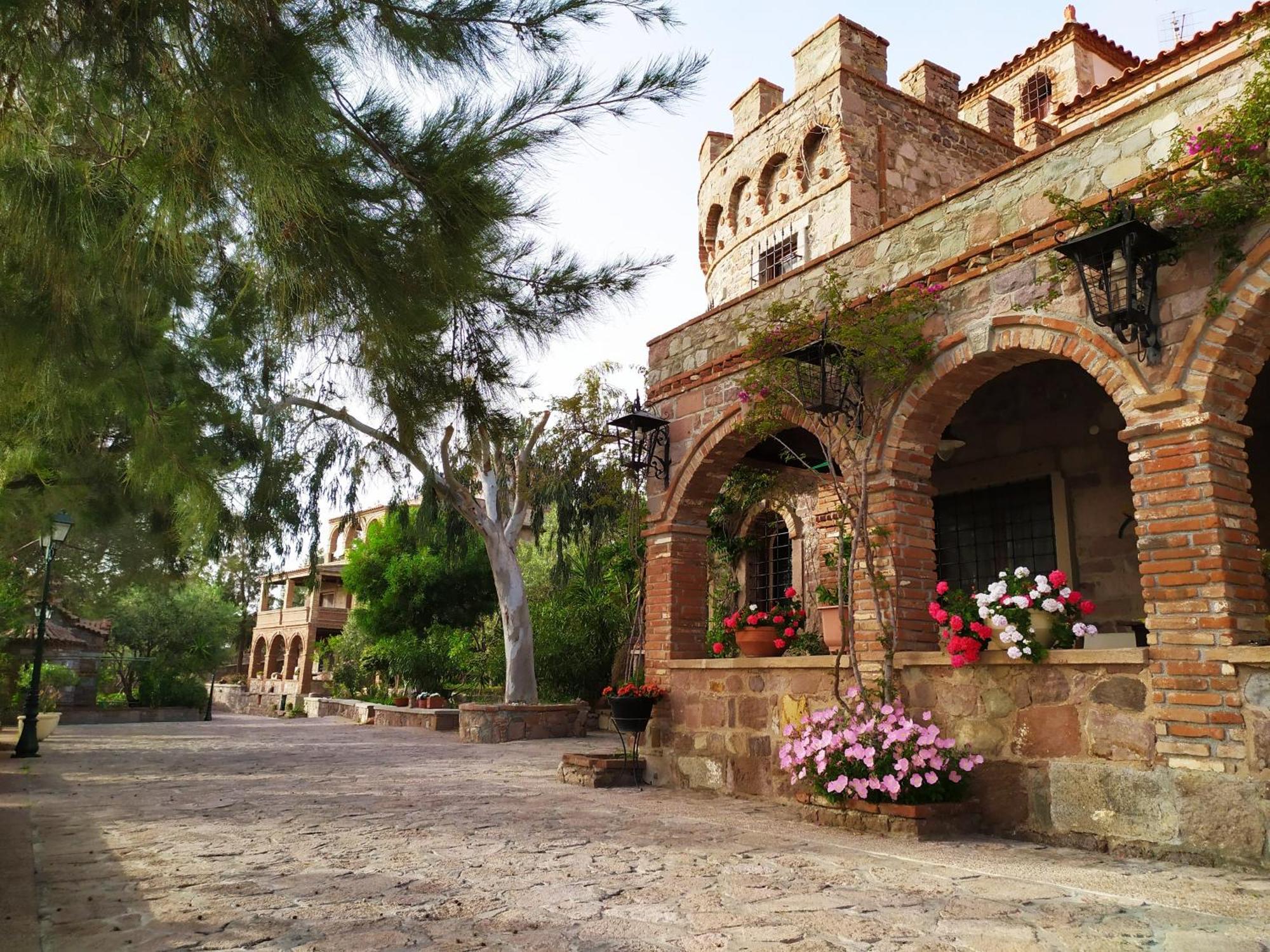 Lesvos Tower House Komninos Sigrion Luaran gambar