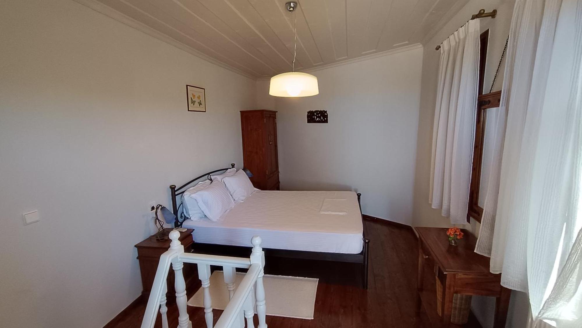 Lesvos Tower House Komninos Sigrion Luaran gambar