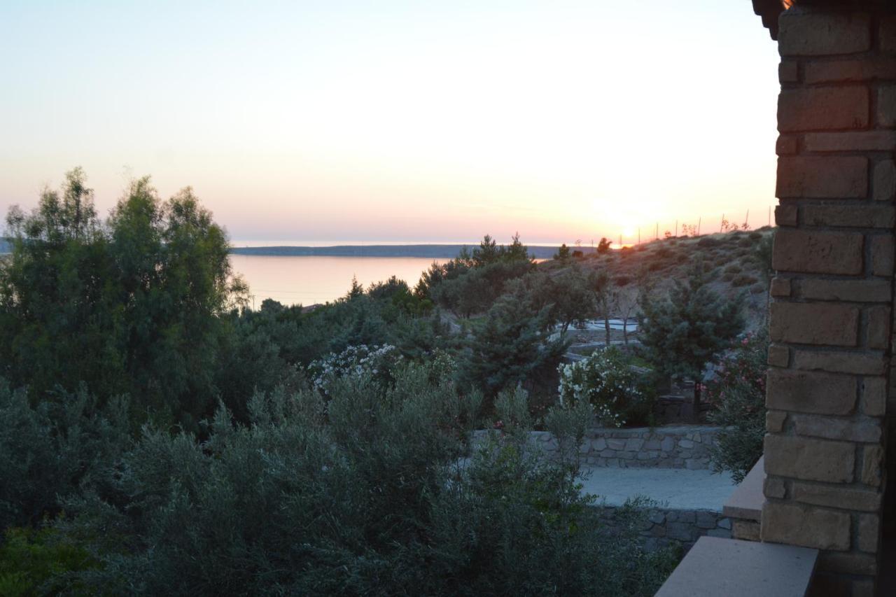 Lesvos Tower House Komninos Sigrion Luaran gambar